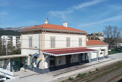 Gare de La Garde
